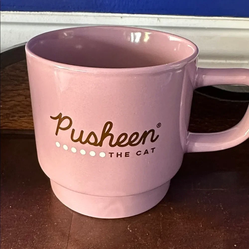 NWOT 2023 Pusheen The Cat Mug “Do Not Disturb